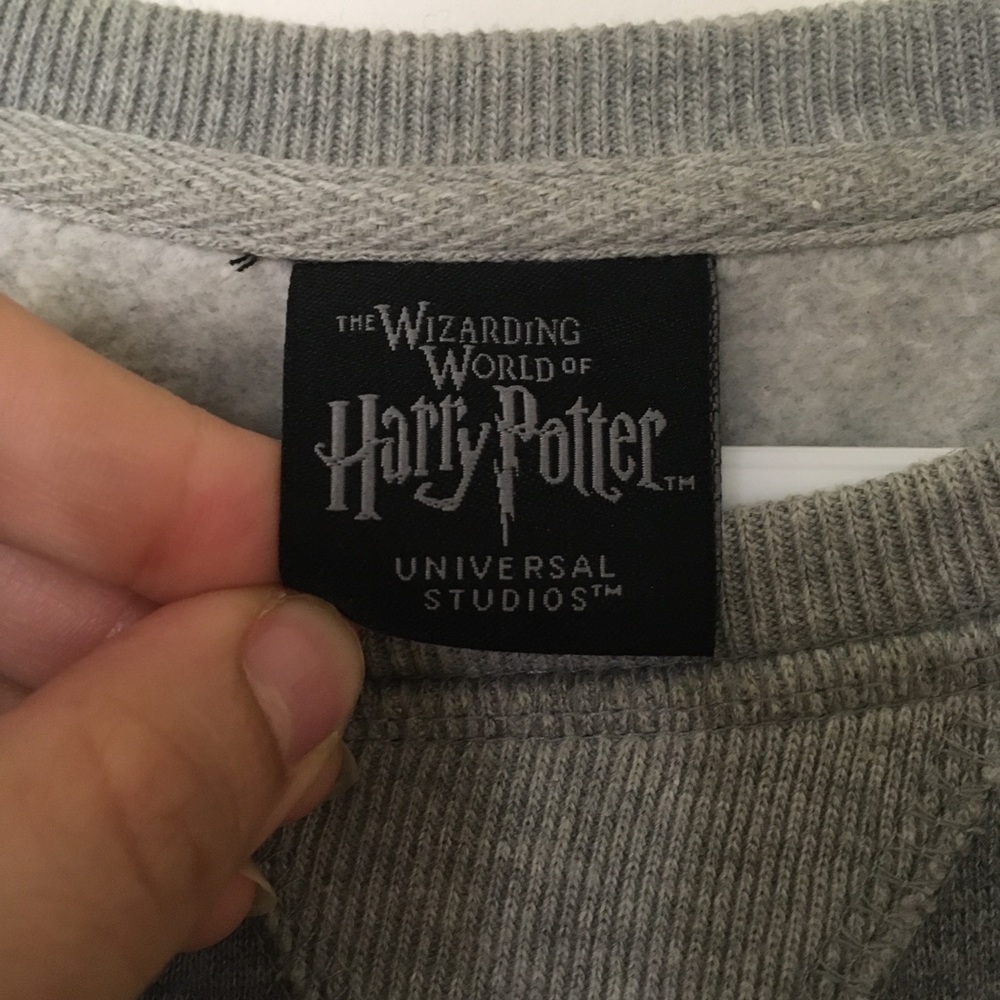 GRYFFINDOR sweatshirt - Picture 6 of 9